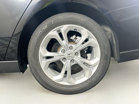 Used 2023 Honda Accord LX image 11