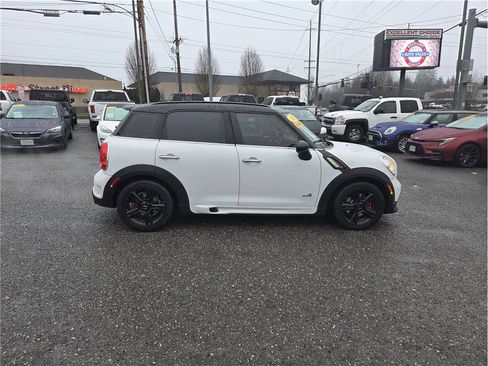 Used 2015 MINI Cooper Countryman John Cooper Works w/ Technology Package image 1