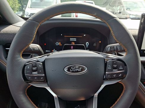 Used 2026 Ford Explorer Tremor w/ Tremor Ultimate Package AWD/4WD image 19