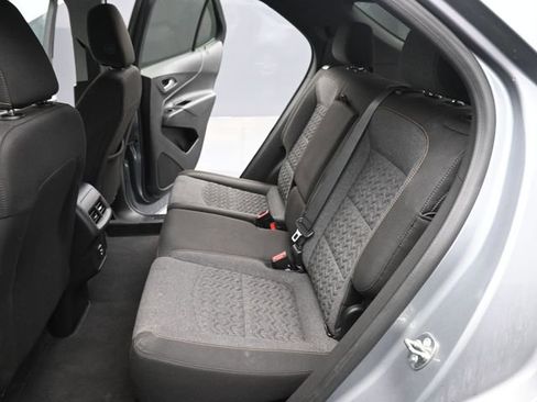 Used 2024 Chevrolet Equinox LT image 12