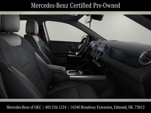Used 2025 Mercedes-Benz GLA 250 4MATIC image 2