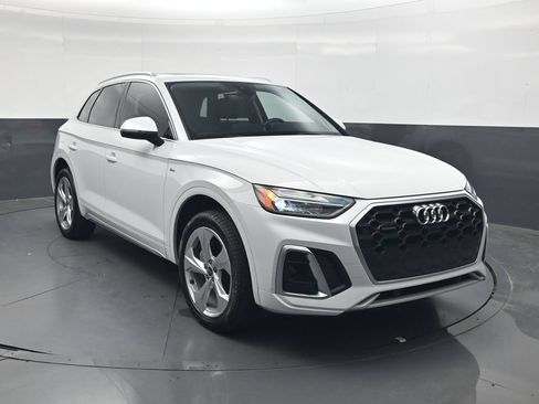 Used 2024 Audi Q5 2.0T Premium Plus AWD/4WD image 2