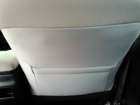 Used 2018 Toyota Corolla LE FWD image 23