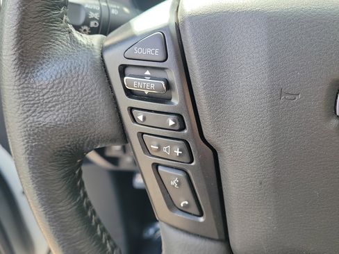 Certified 2022 Nissan Frontier SV image 28