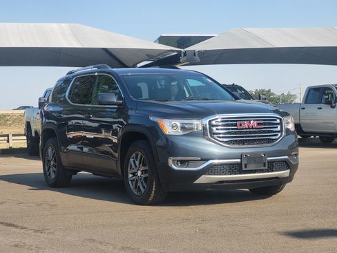 Used 2019 GMC Acadia SLT AWD/4WD image 3