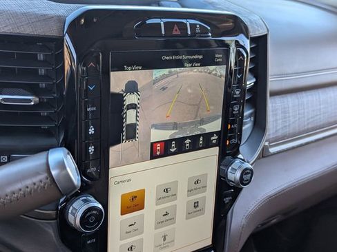 Used 2022 RAM 2500 Limited image 28