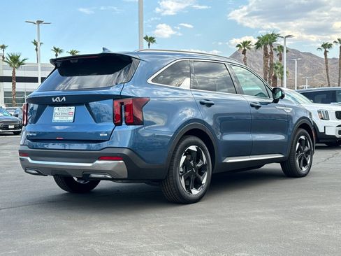 New 2025 Kia Sorento SX Prestige image 3