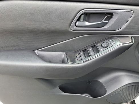 New 2026 Nissan Rogue S image 11