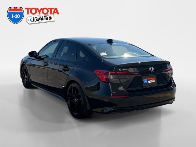 Used 2024 Honda Civic Sport image 3