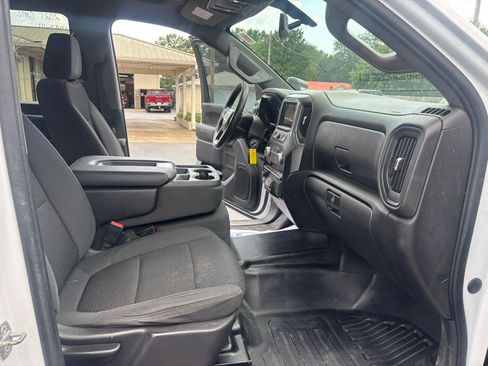 Used 2021 GMC Sierra 3500 4x4 Crew Cab w/ Convenience Package image 13