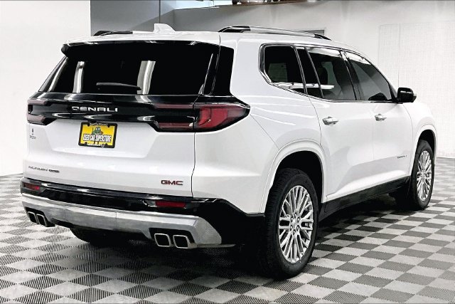 Used 2024 GMC Acadia Denali AWD/4WD image 13
