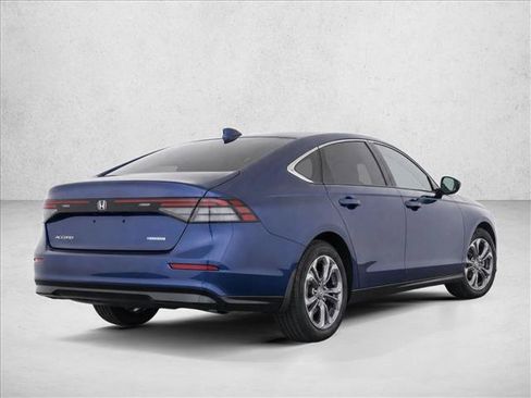 Used 2023 Honda Accord EX-L image 7