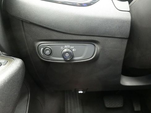 Used 2023 Chevrolet Equinox RS w/ LPO, Hit The Road Package image 17