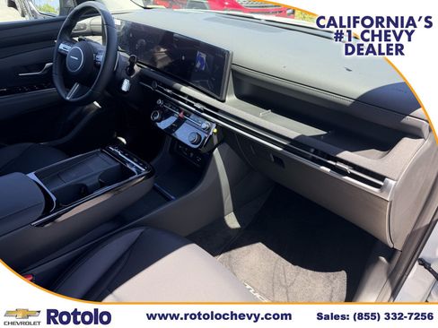 Used 2025 Hyundai Tucson Limited AWD/4WD image 7