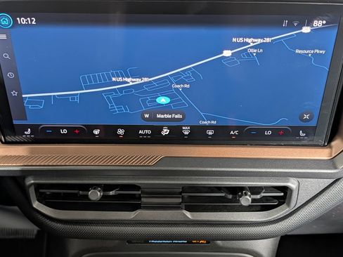 Certified 2025 Ford Bronco Sport Outer Banks w/ Outer Banks Tech Package+ AWD/4WD image 15