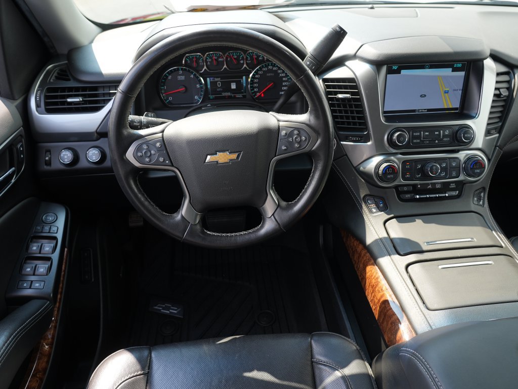 Certified 2020 Chevrolet Suburban Premier w/ RST 6.2L Performance Edition AWD/4WD image 21