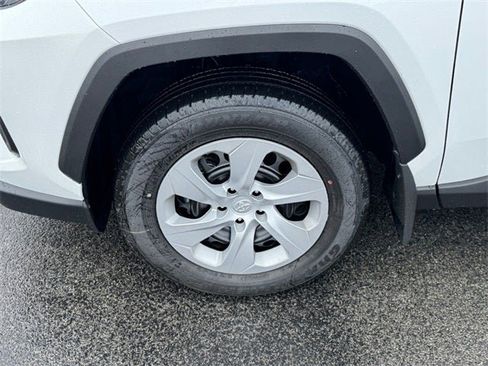 Used 2025 Toyota RAV4 LE image 13