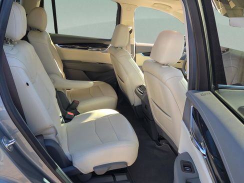 Used 2024 Cadillac XT6 Premium Luxury w/ Technology Package image 13