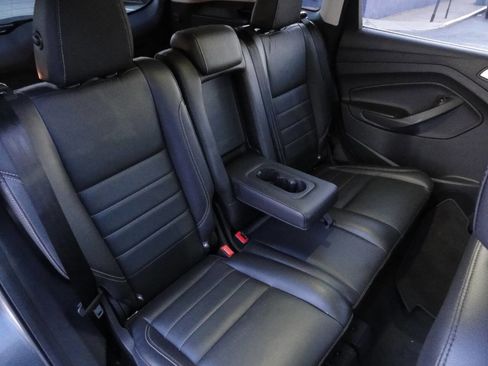 Used 2016 Ford Escape Titanium AWD/4WD image 33