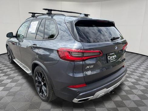 Used 2019 BMW X5 xDrive50i w/ Parking Assistance Package AWD/4WD image 5