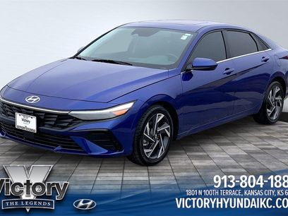 Used 2025 Hyundai Elantra SEL