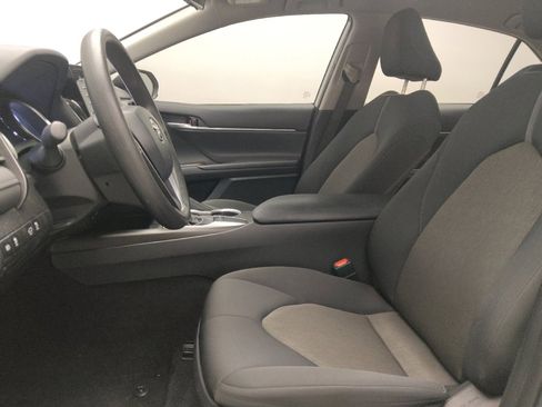 Used 2024 Toyota Camry LE image 17