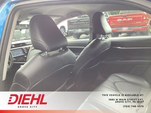 Used 2019 Toyota Camry SE FWD image 14