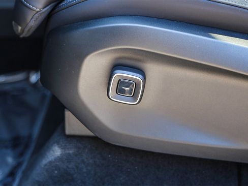 New 2025 Volvo EX90 Ultra image 24