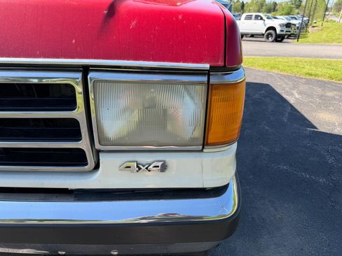 Used 1991 Ford F150 4x4 Regular Cab image 23