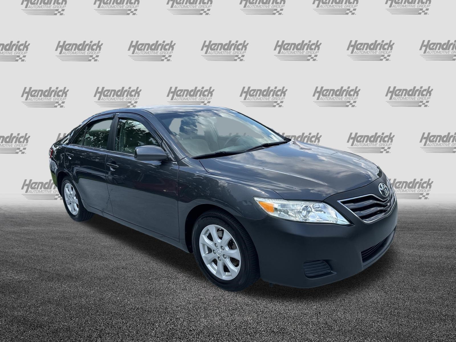 Used 2010 Toyota Camry LE FWD image 2