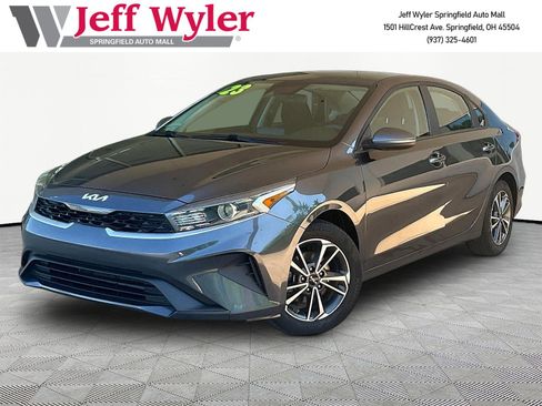 Used 2023 Kia Forte LXS FWD image 1