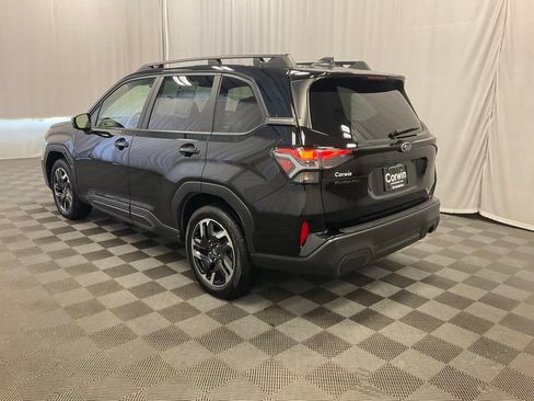 Used 2025 Subaru Forester Limited w/ Popular Package #1 AWD/4WD image 4