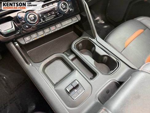 Used 2024 GMC Sierra 2500 AT4 w/ AT4 Premium Plus Package AWD/4WD image 25