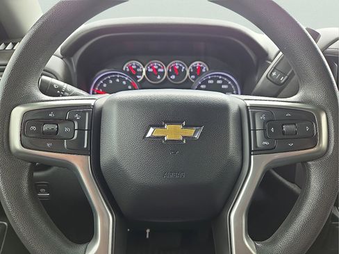 Used 2022 Chevrolet Silverado 1500 Custom w/ Safety Confidence Package AWD/4WD image 24