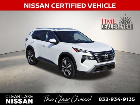 Certified 2025 Nissan Rogue SL w/ SL Premium Package FWD image 10
