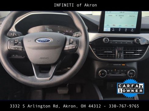 Used 2020 Ford Escape SE image 6