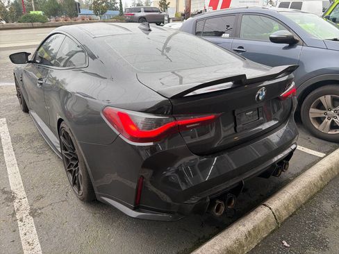 Used 2021 BMW M4 Competition w/ Executive Package image 3