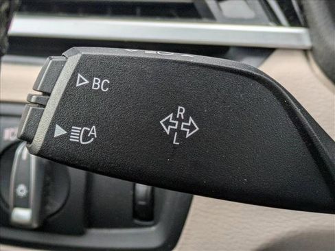 Used 2020 BMW X2 xDrive28i w/ Premium Package image 12