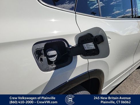 New 2026 Volkswagen Tiguan SE R-Line AWD/4WD image 32