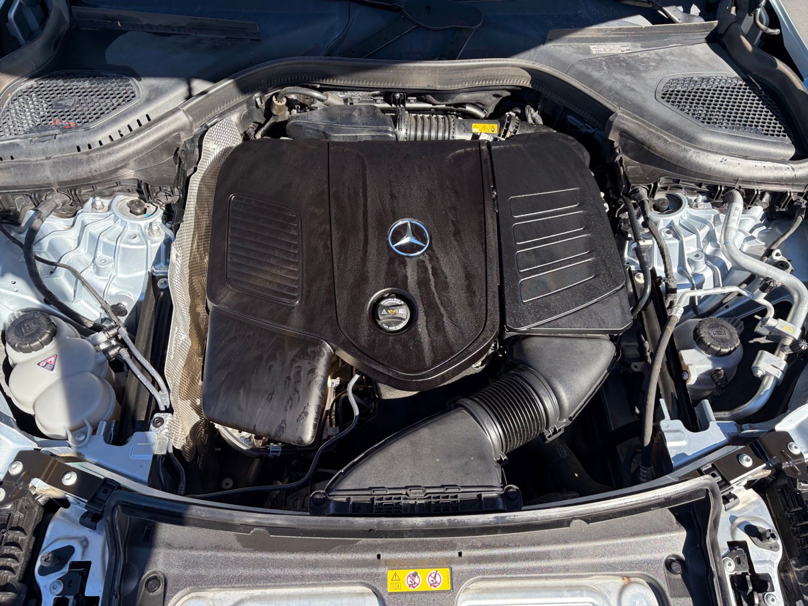 Used 2023 Mercedes-Benz GLC 300 4MATIC image 22