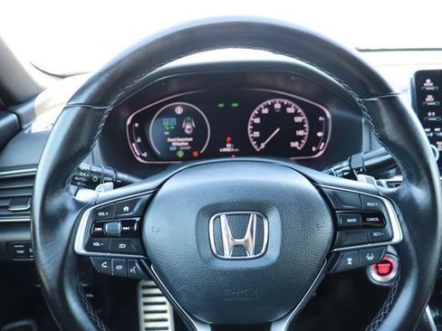 Used 2019 Honda Accord Sport image 19
