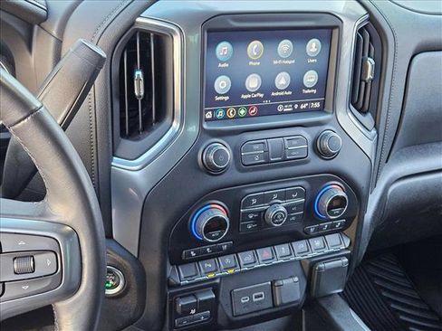 Used 2022 Chevrolet Silverado 1500 LTZ image 13