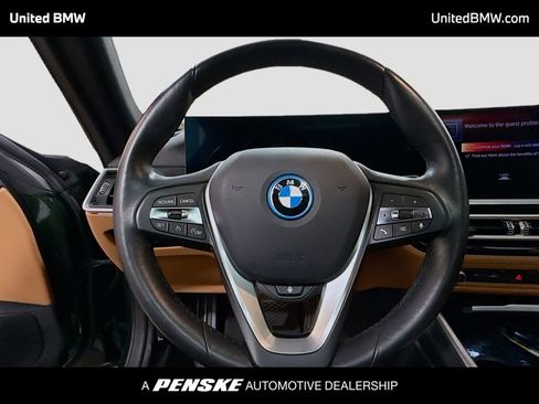 Used 2023 BMW i4 eDrive35 w/ Premium Package image 6