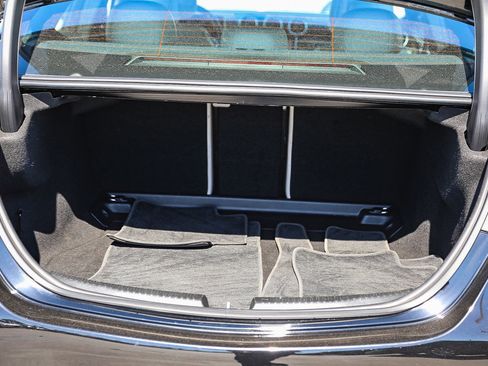 Used 2023 Mercedes-Benz C 300 4MATIC Sedan image 24