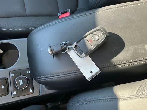 Used 2024 Ford Bronco Sport Badlands image 34