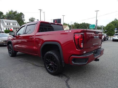 Used 2022 GMC Sierra 1500 Elevation w/ LPO, Elevation Black Package image 3