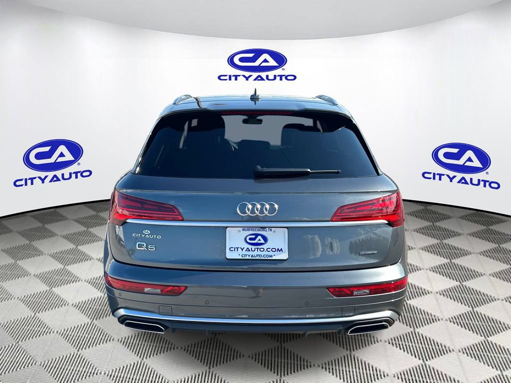 Used 2022 Audi Q5 2.0T Premium Plus w/ Premium Plus Package AWD/4WD image 5