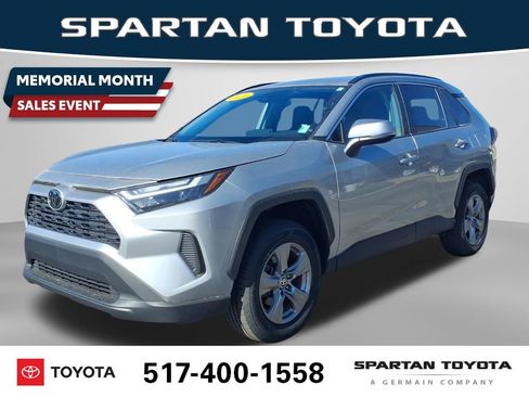 Used 2024 Toyota RAV4 XLE FWD image 1