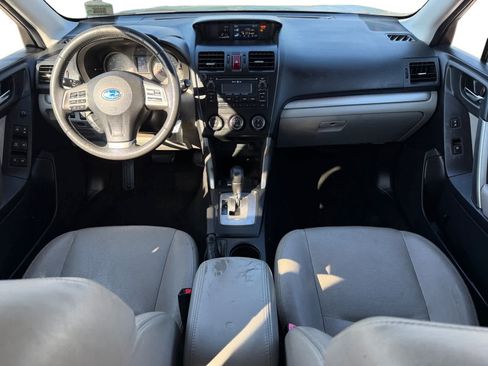 Used 2015 Subaru Forester 2.5i Limited image 9