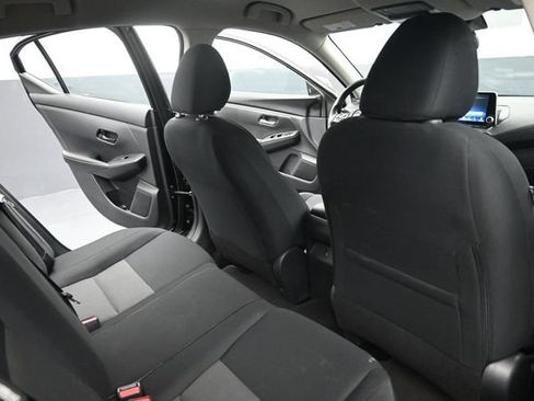 Used 2025 Nissan Sentra SV FWD image 21